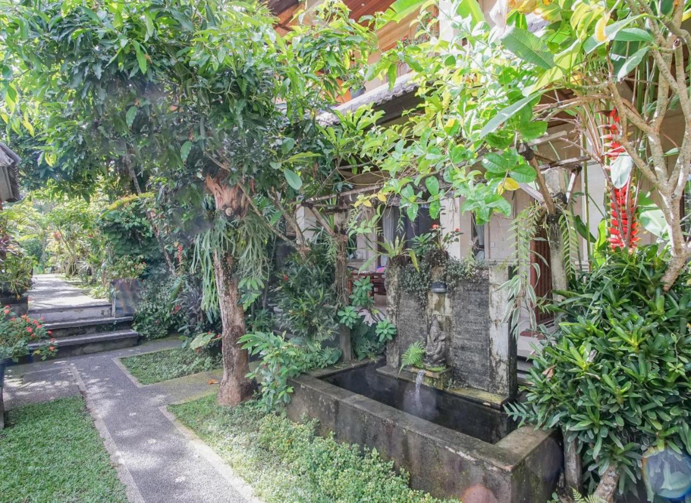 ウブド Matahari House Bed & Breakfast エクステリア 写真
