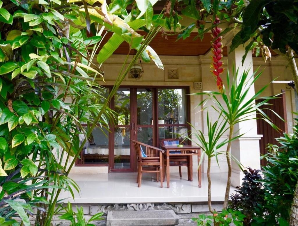 ウブド Matahari House Bed & Breakfast エクステリア 写真