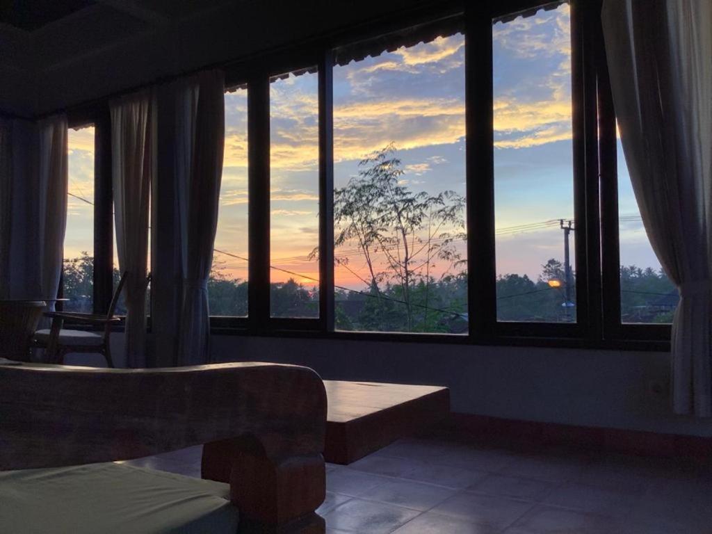 ウブド Matahari House Bed & Breakfast エクステリア 写真